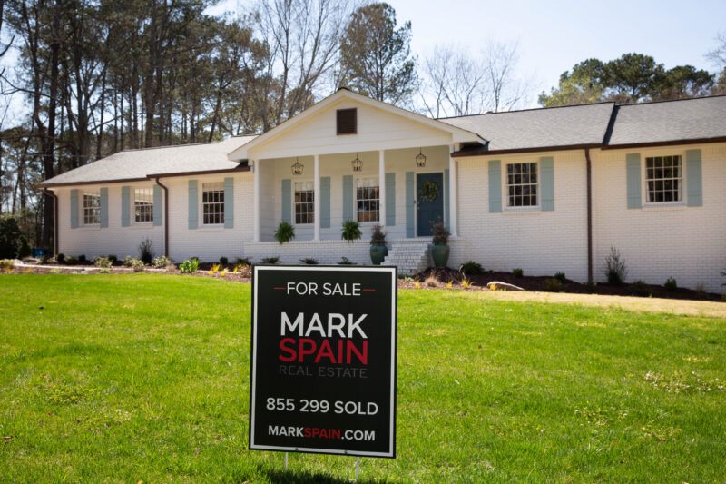 One reason to sell a home in the spring is you can sell your home for maximum selling price.