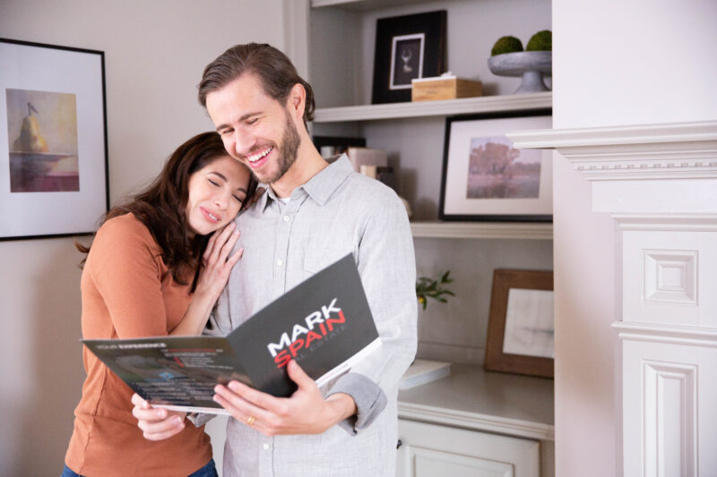 Clients looking at their selling options to sell your home fast
