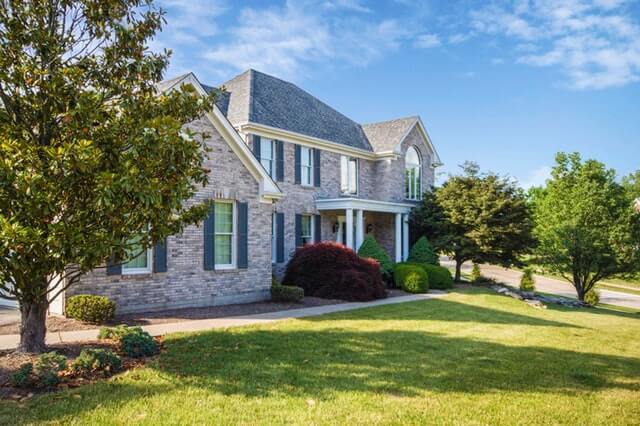 sell-your-home-house-grass sell-your-home-house-grass