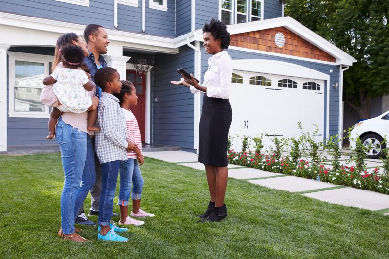 Mark Spain Real Estate featured on Home Fix-It Show